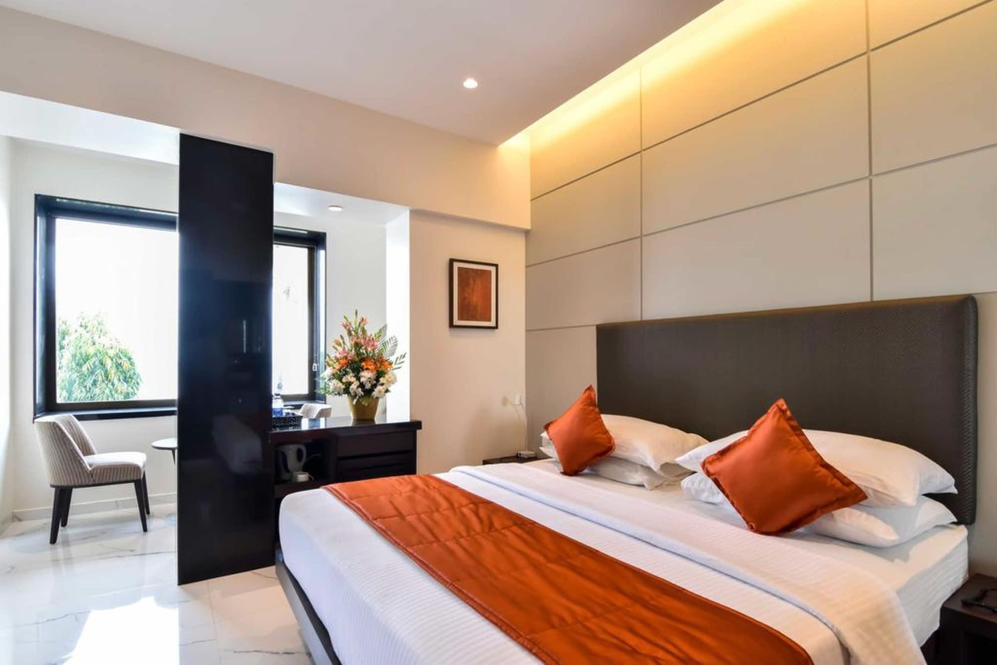 מומביי Sea Palace Hotel - Near Gateway Of India מראה חיצוני תמונה